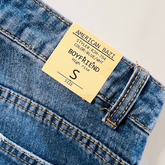 American Bazi Boyfriend Distressed High Rise Jeans Size Small NWT - Picture 3 of 8